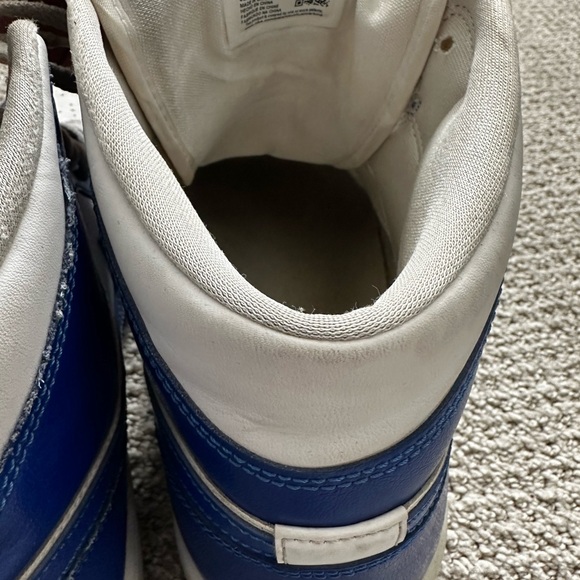 Air Jordan 1 Mid “Kentucky Blue” BQ6472‑104 Size 12 Used - Picture 5 of 6